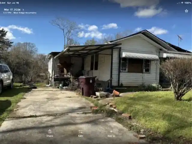 House ahead of demolition