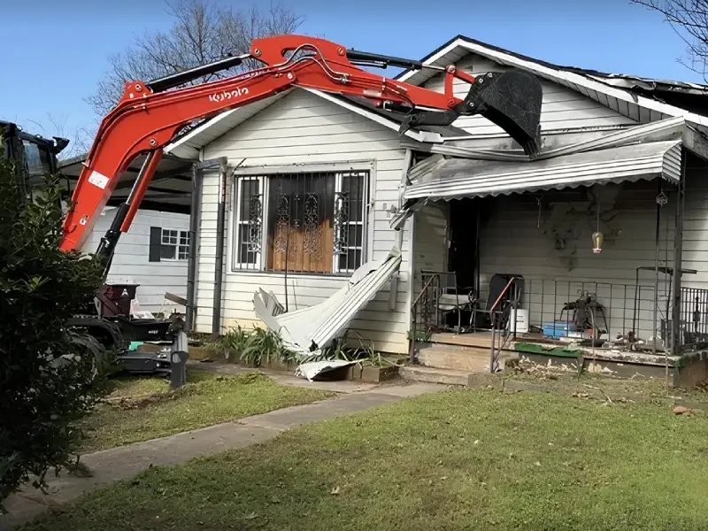 rg-land-clearing-house-demolition-old-fort-tn